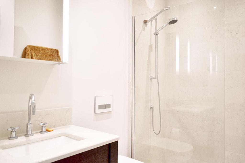 Тиват: Porto Montenegro Residences