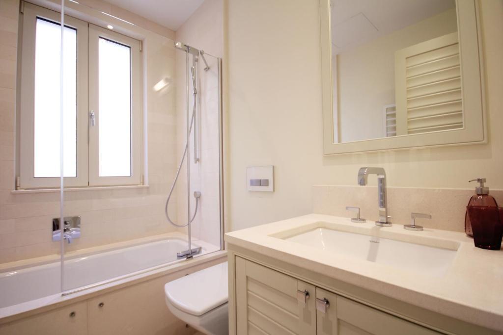 Тиват: Porto Montenegro Residences