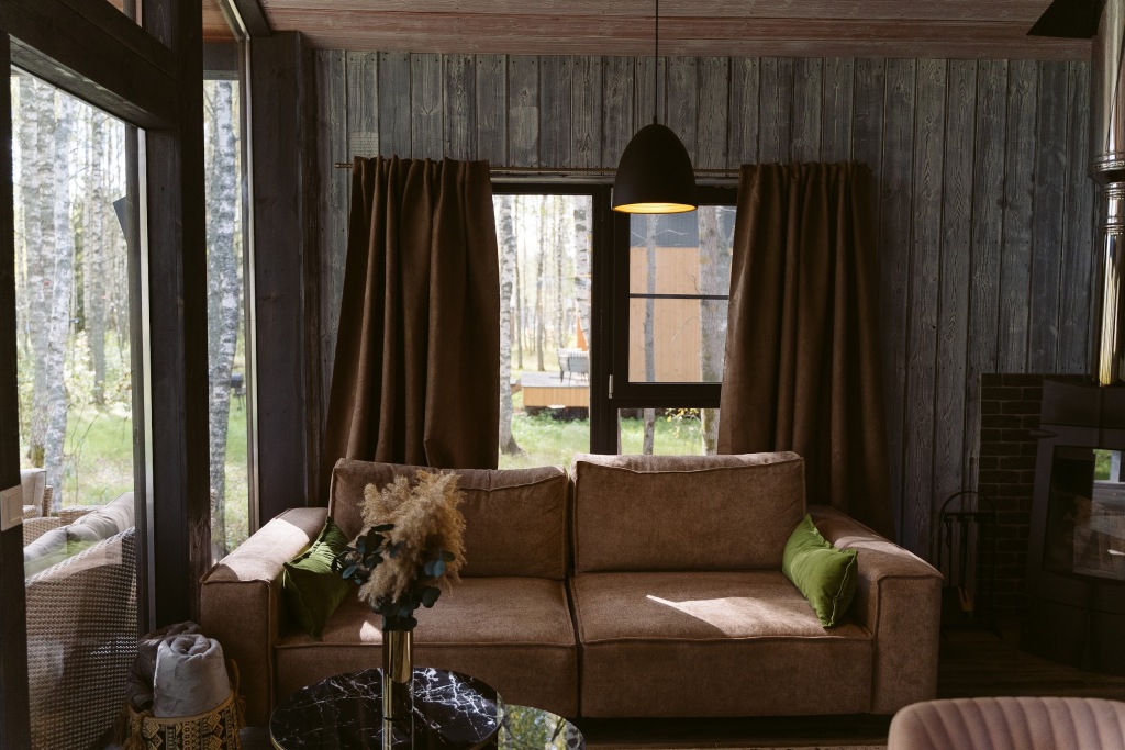Красный Огорок: Глэмпинг Дом AURORA Berloga Country Resort