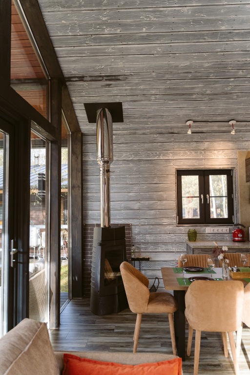 Красный Огорок: Глэмпинг Дом HELIKON Berloga Country Resort