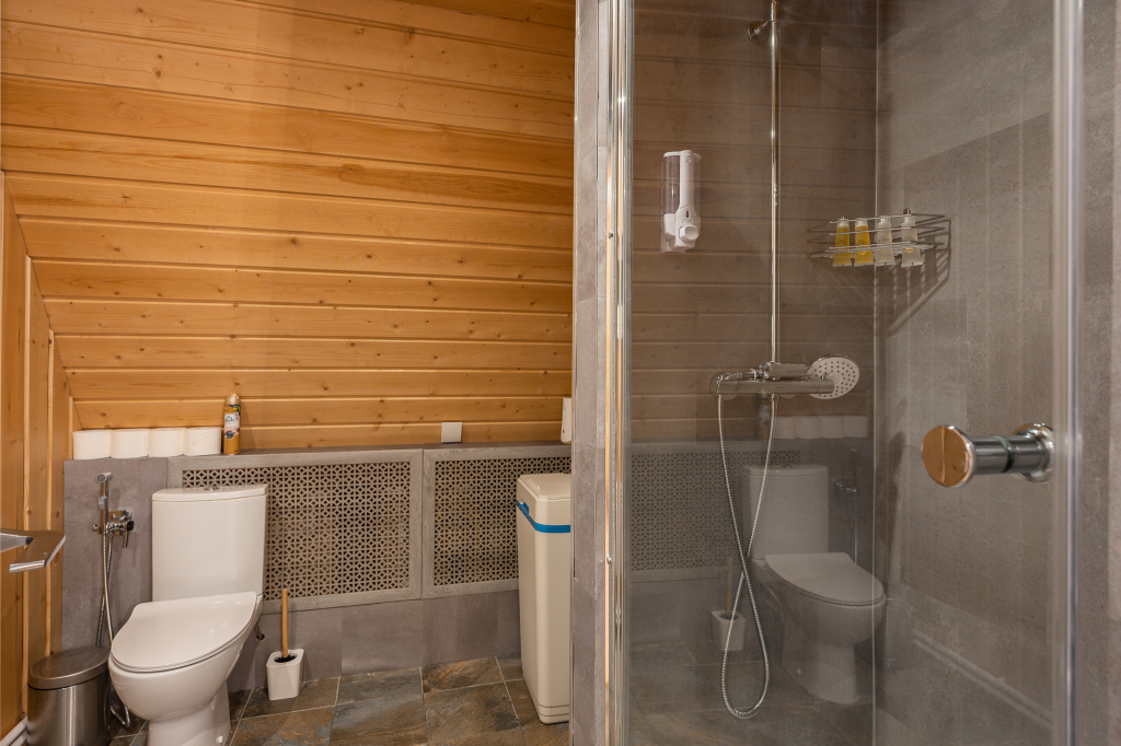 Красный Огорок: Глэмпинг Дом EVRIDIKA Berloga Country Resort