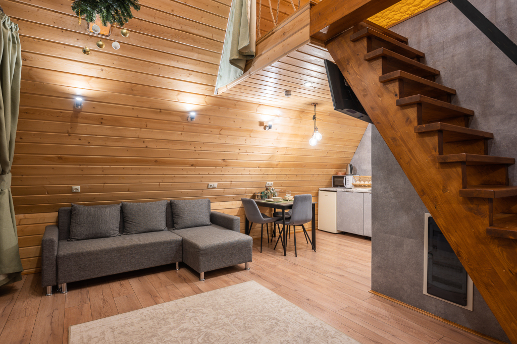 Красный Огорок: Глэмпинг Дом EVRIDIKA Berloga Country Resort