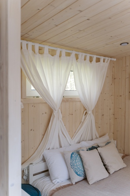 Красный Огорок: Глэмпинг Дом SHELTY BANYA Berloga Country Resort