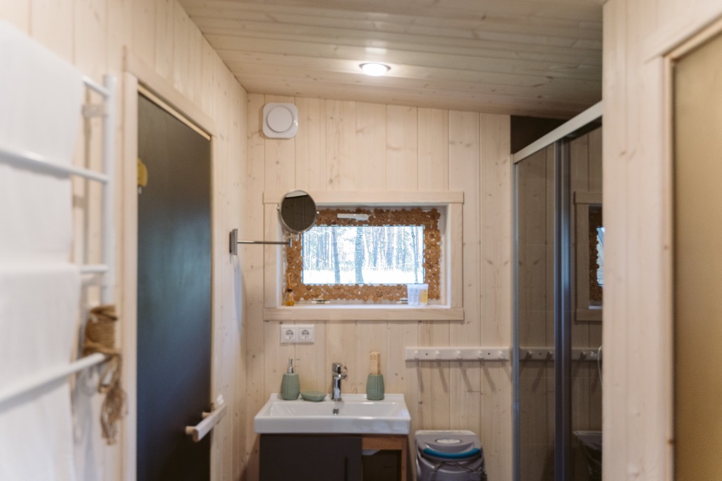 Красный Огорок: Глэмпинг Дом SHELTY BANYA Berloga Country Resort