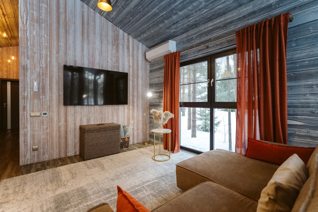 Красный Огорок: Глэмпинг Дом PARNAS Berloga Country Resort