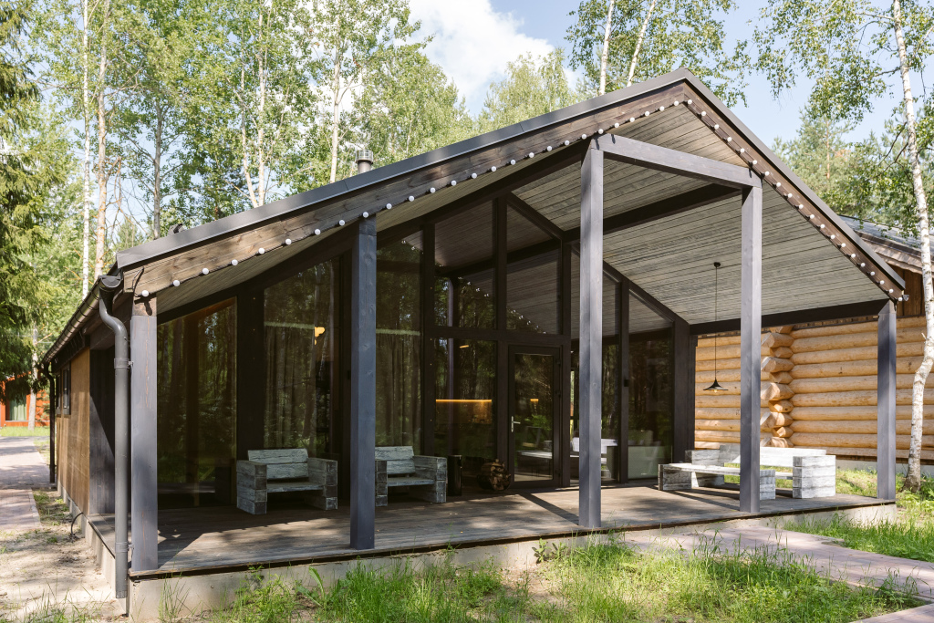 Красный Огорок: База отдыха Дом ODYSSEUS Berloga Country Resort
