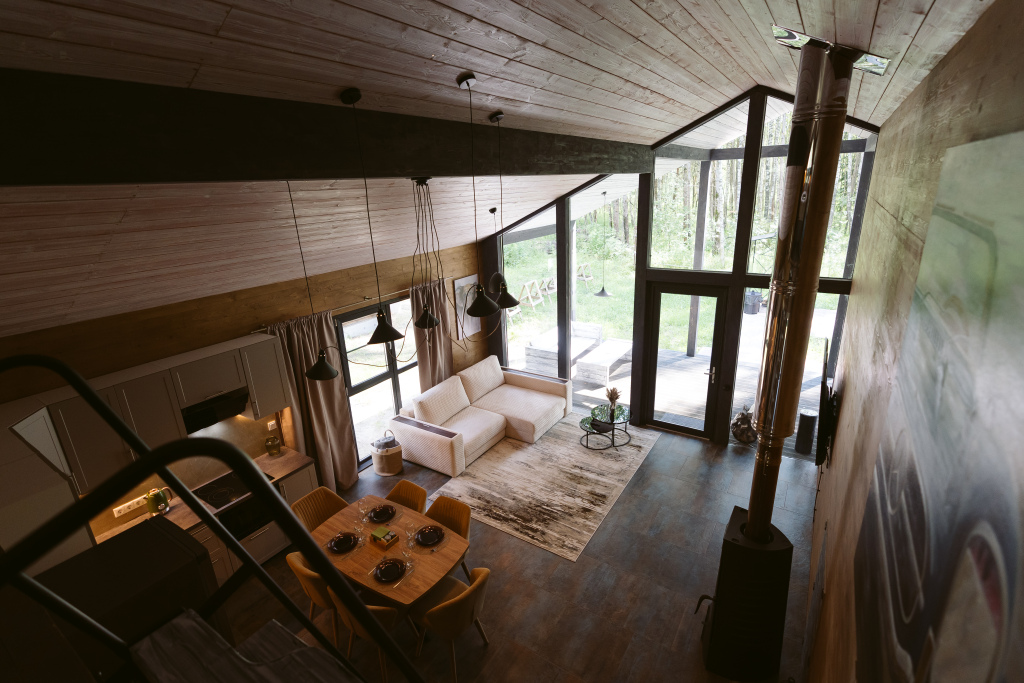 Красный Огорок: База отдыха Дом ODYSSEUS Berloga Country Resort