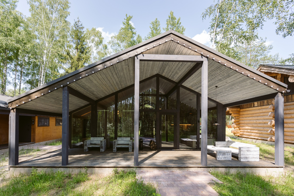 Красный Огорок: База отдыха Дом ODYSSEUS Berloga Country Resort