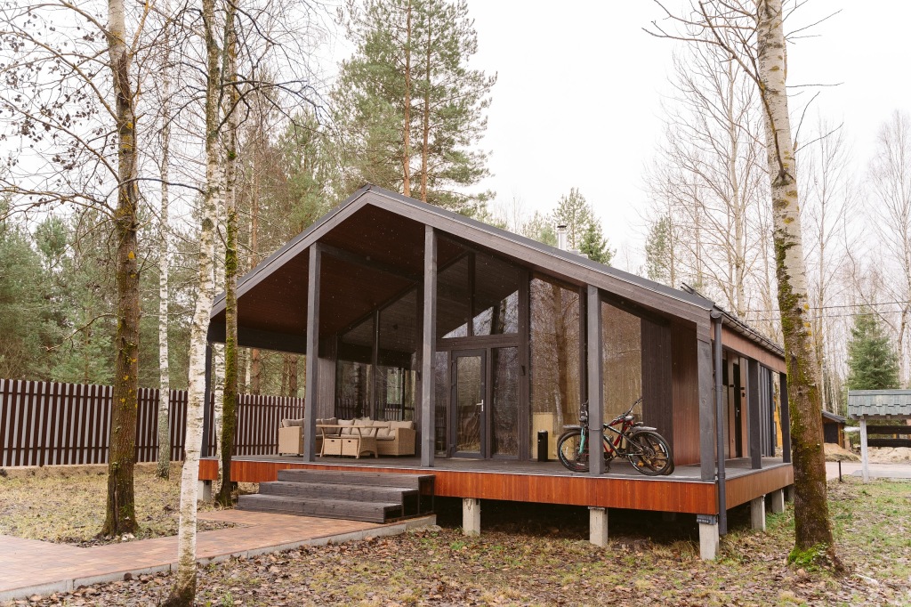 Красный Огорок: Глэмпинг Дом MINOS Berloga Country Resort