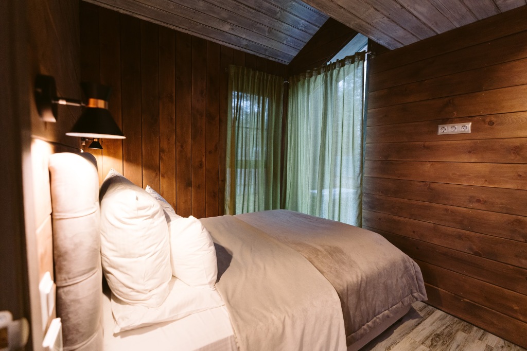 Красный Огорок: Глэмпинг Дом MINOS Berloga Country Resort