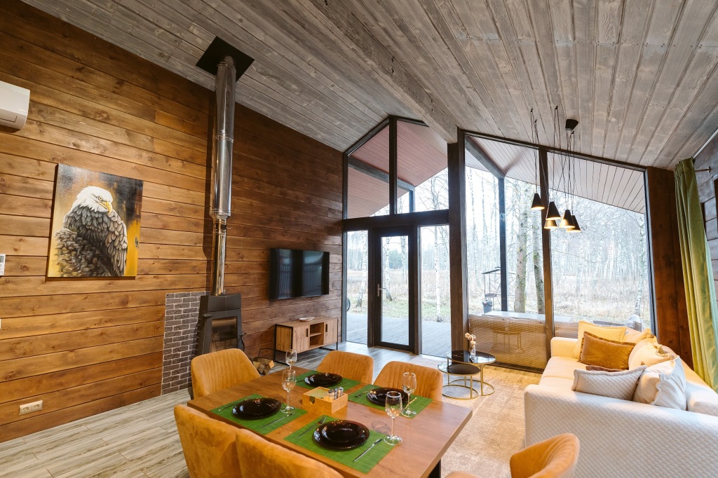 Красный Огорок: Глэмпинг Дом MINOS Berloga Country Resort