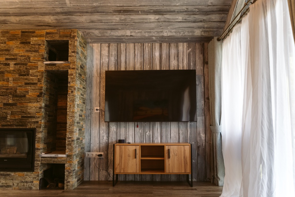 Красный Огорок: База отдыха Дом BUNGALOW Berloga Country Resort