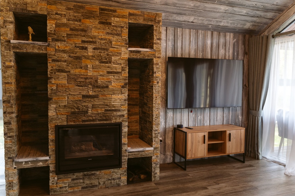 Красный Огорок: База отдыха Дом BUNGALOW Berloga Country Resort