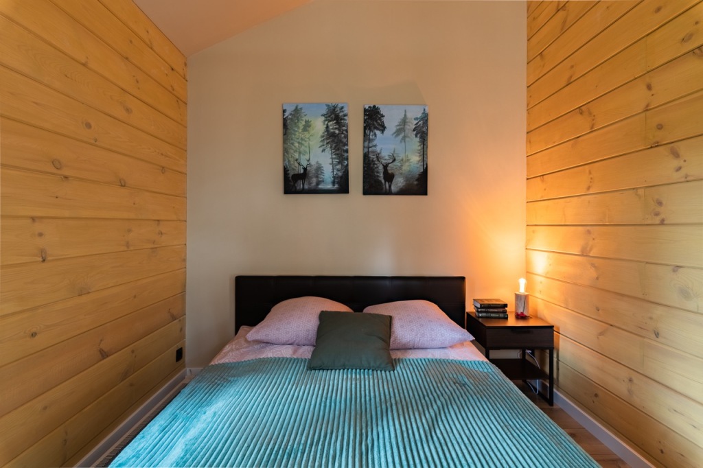 Красный Огорок: Глэмпинг Дом LES-BARN Berloga Country Resort