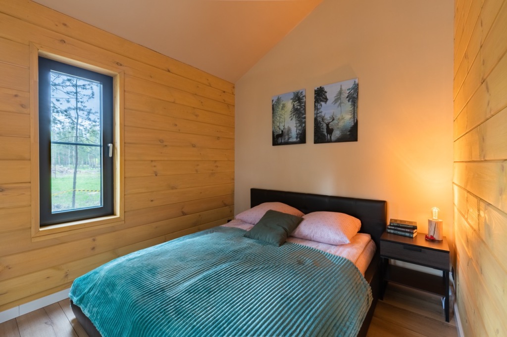 Красный Огорок: Глэмпинг Дом LES-BARN Berloga Country Resort