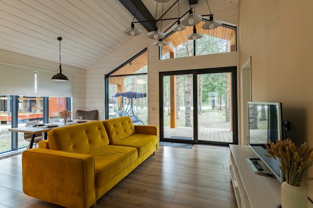 Красный Огорок: Глэмпинг Дом LES-BARN Berloga Country Resort