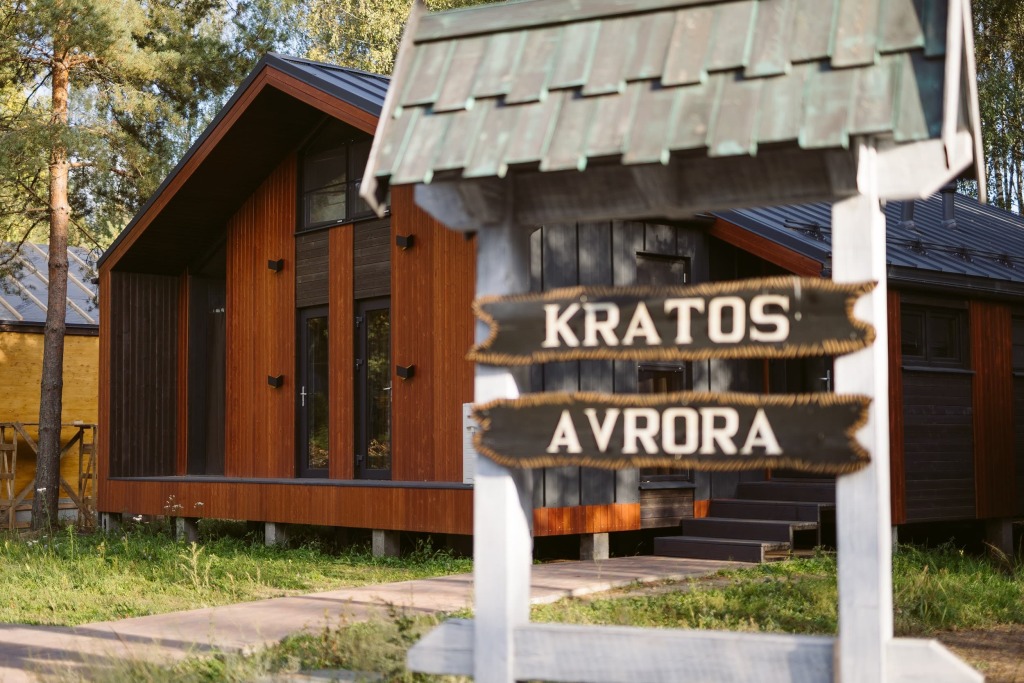 Красный Огорок: База отдыха Дом KRATOS Berloga Country Resort