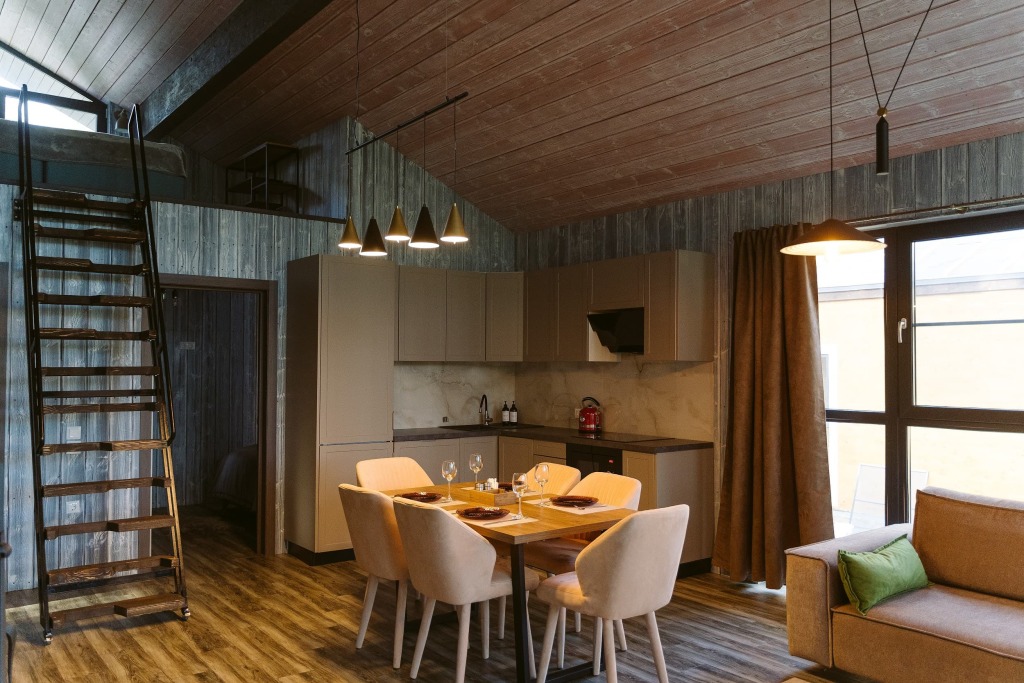 Красный Огорок: База отдыха Дом KRATOS Berloga Country Resort