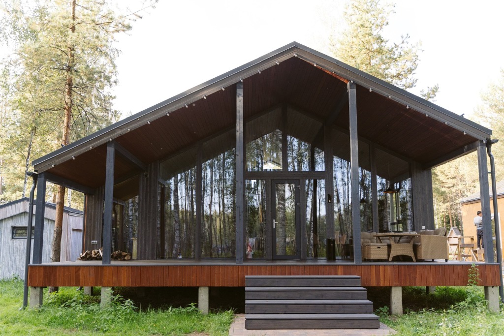 Красный Огорок: База отдыха Дом KRATOS Berloga Country Resort