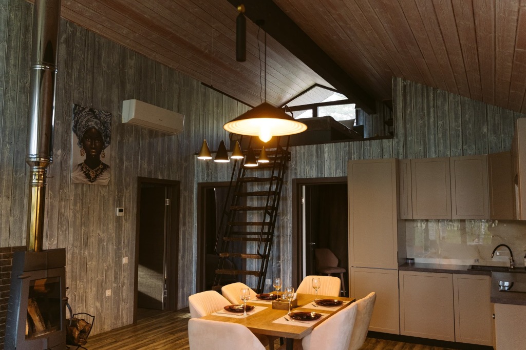 Красный Огорок: База отдыха Дом KRATOS Berloga Country Resort