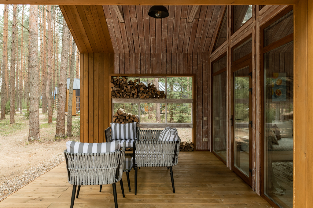 Красный Огорок: Глэмпинг Дом BarnHouse 12 Berloga Country Resort