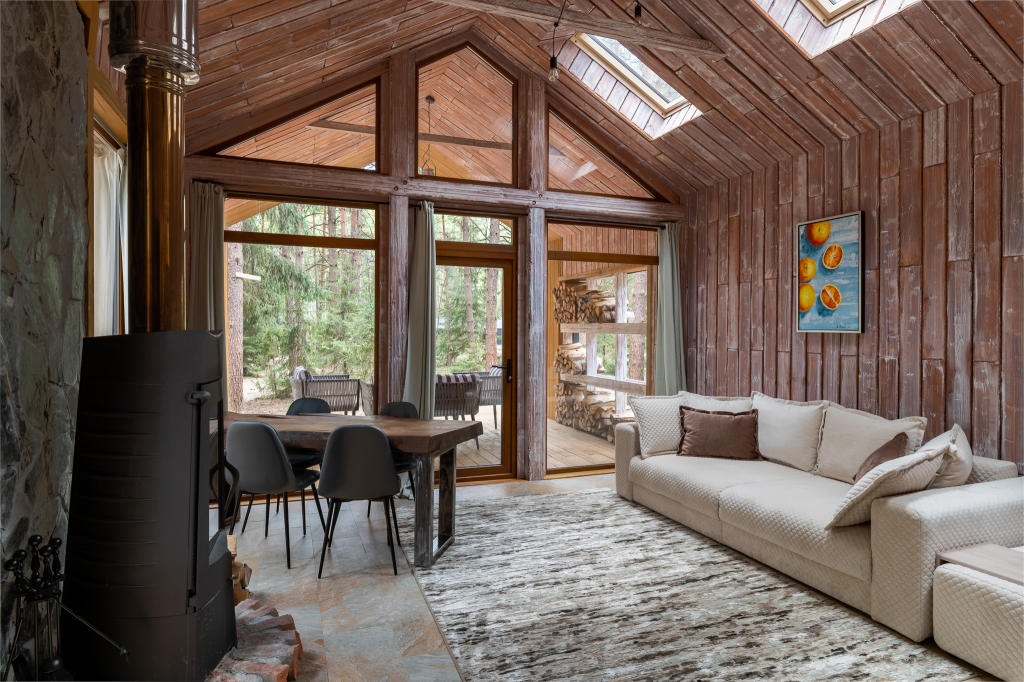 Красный Огорок: Глэмпинг Дом BarnHouse 12 Berloga Country Resort