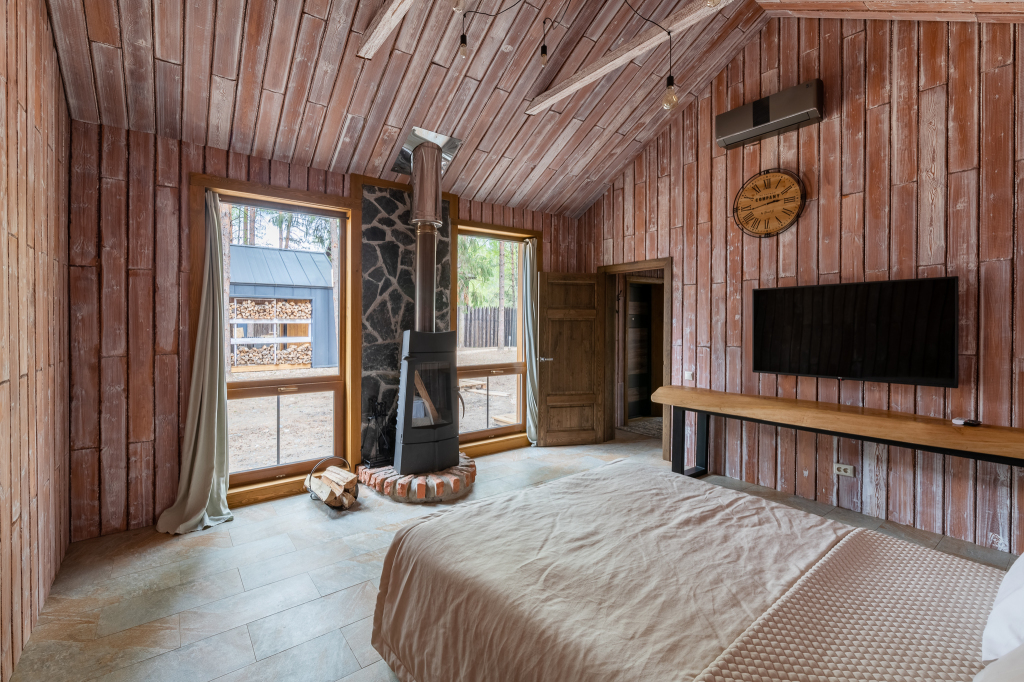Красный Огорок: Глэмпинг Дом BarnHouse 12 Berloga Country Resort