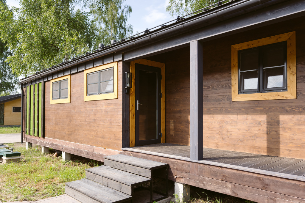 Красный Огорок: Глэмпинг Дом EREDAR Berloga Country Resort
