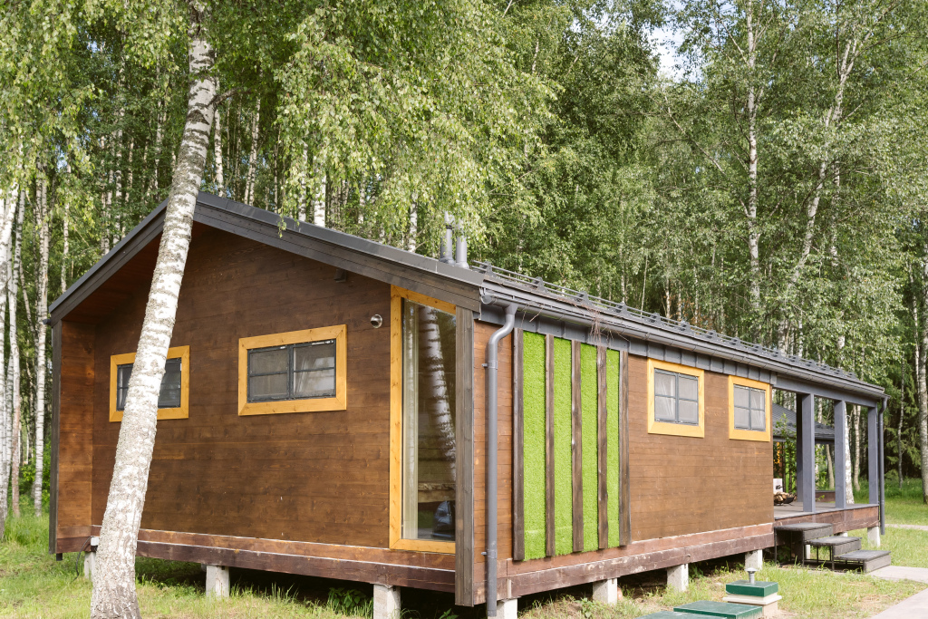 Красный Огорок: Глэмпинг Дом EREDAR Berloga Country Resort