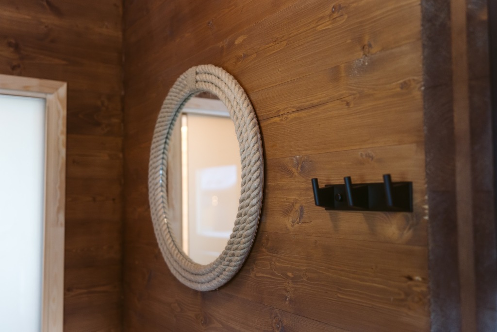 Красный Огорок: База отдыха Дом MERCURIAL Berloga Country Resort