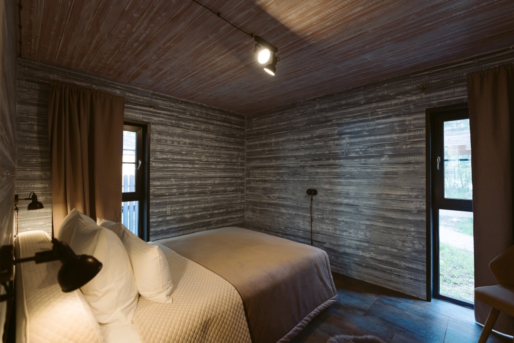 Красный Огорок: База отдыха Дом MERCURIAL Berloga Country Resort