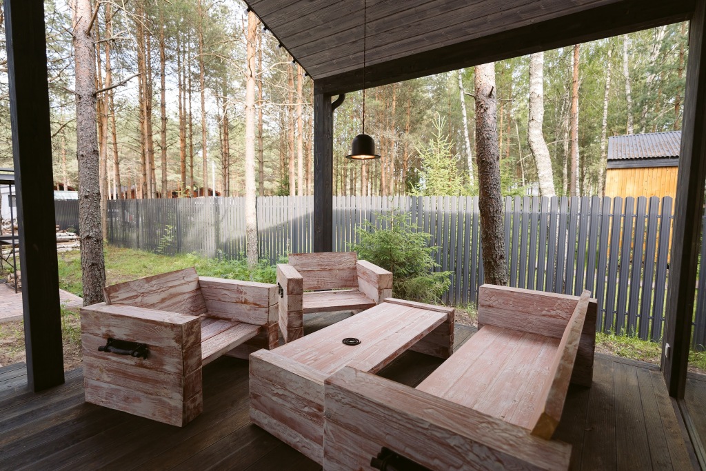 Красный Огорок: База отдыха Дом MERCURIAL Berloga Country Resort
