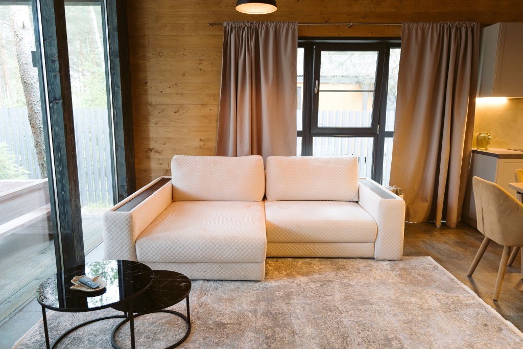 Красный Огорок: База отдыха Дом MERCURIAL Berloga Country Resort