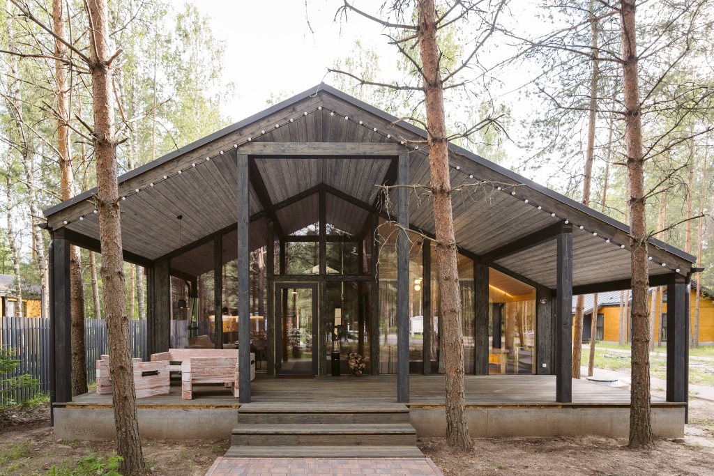 Красный Огорок: База отдыха Дом MERCURIAL Berloga Country Resort