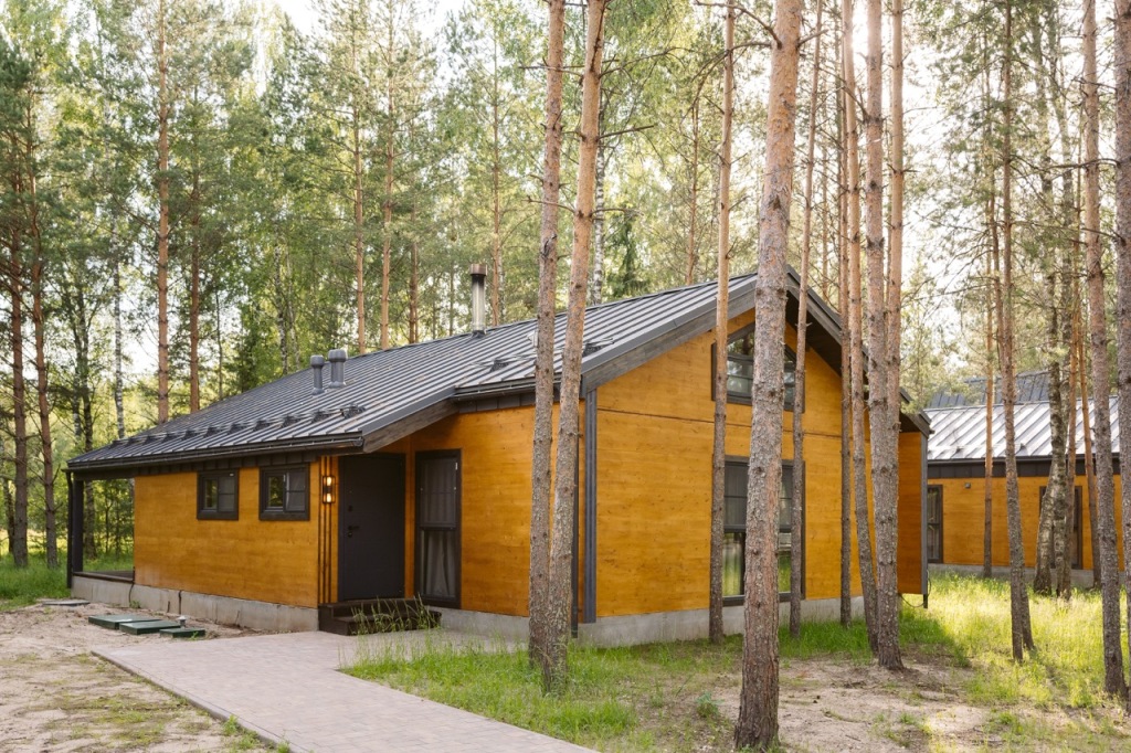 Красный Огорок: База отдыха Дом FENRIR Berloga Country Resort