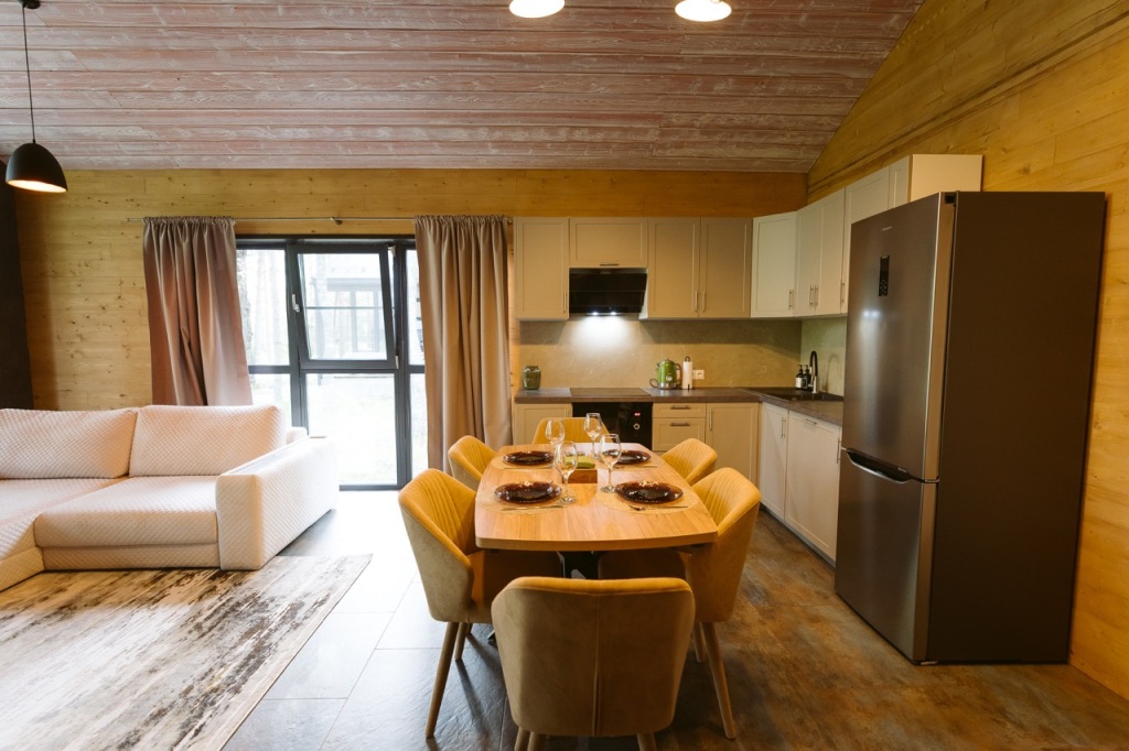 Красный Огорок: База отдыха Дом FENRIR Berloga Country Resort
