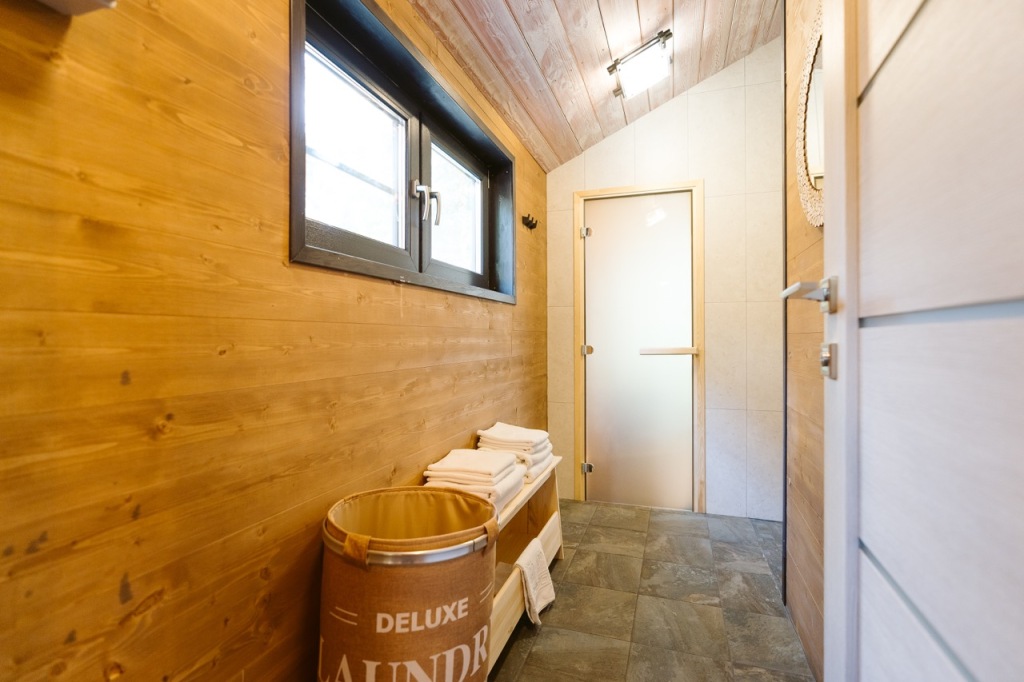 Красный Огорок: База отдыха Дом FENRIR Berloga Country Resort