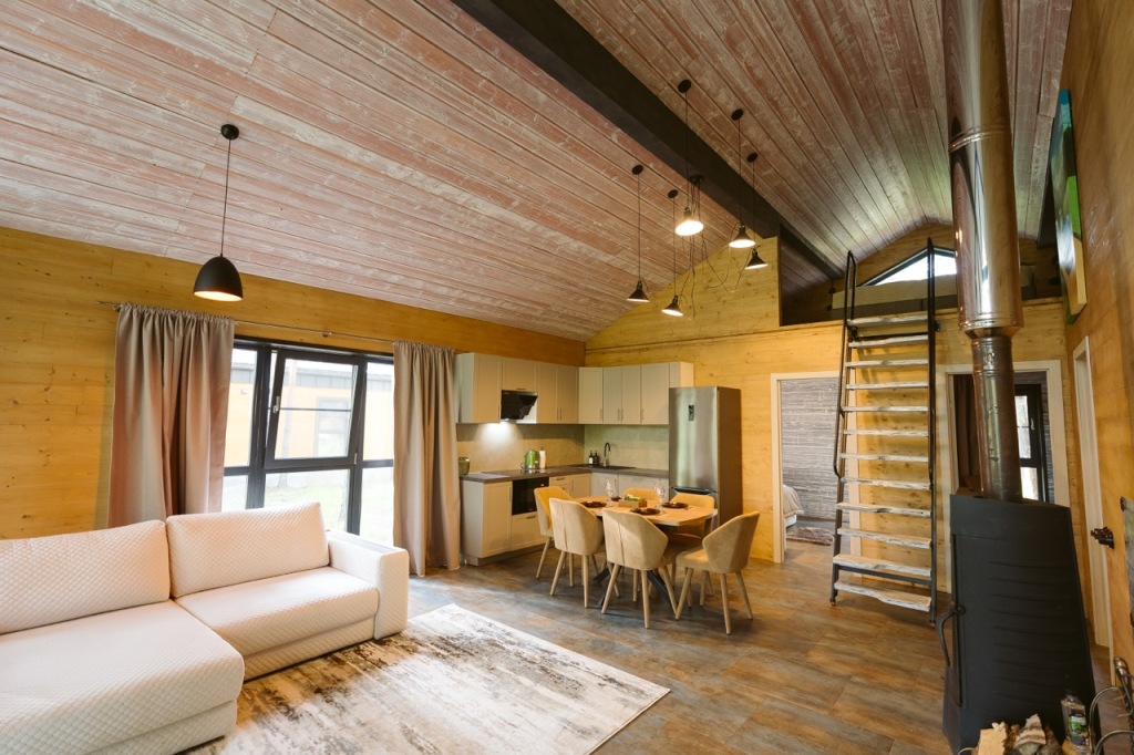Красный Огорок: База отдыха Дом FENRIR Berloga Country Resort