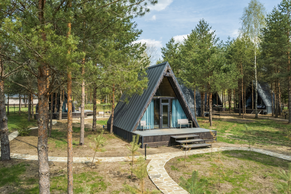 Красный Огорок: Глэмпинг Дом GENZEL Berloga Country Resort