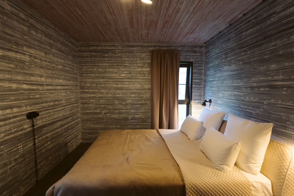 Красный Огорок: Глэмпинг Дом ARIADNA Berloga Country Resort