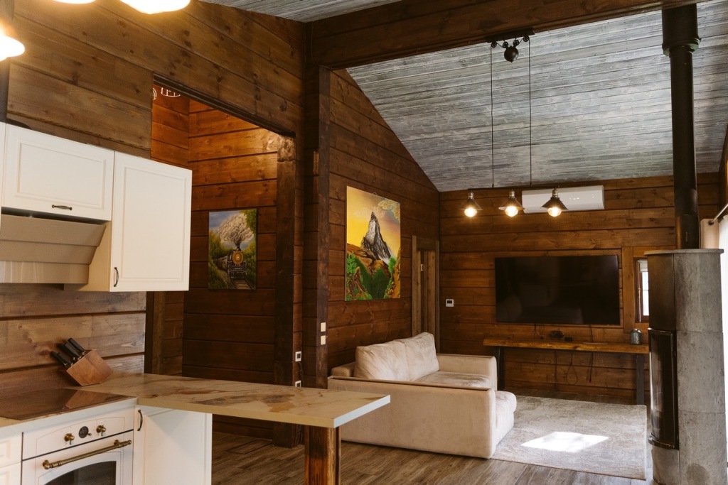Красный Огорок: База отдыха Дом LES CHALET Berloga Country Resort