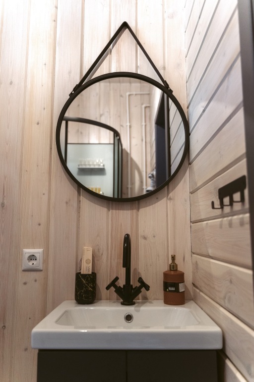 Красный Огорок: Глэмпинг Дом GEFEST Berloga Country Resort