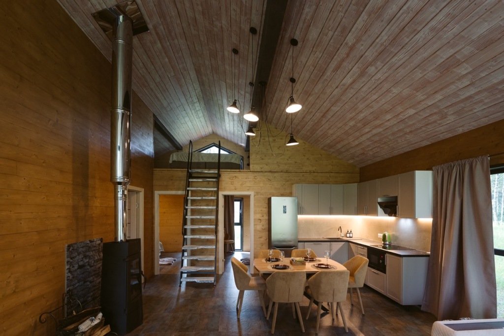 Красный Огорок: Глэмпинг Дом MIRANA Berloga Country Resort