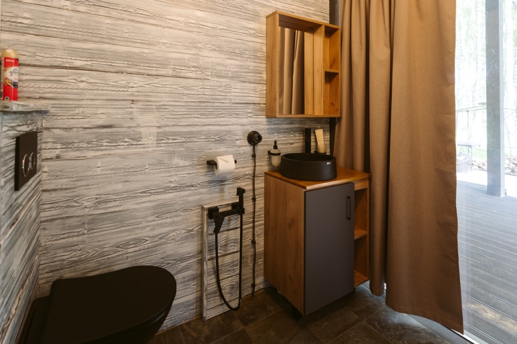 Красный Огорок: Глэмпинг Дом MIRANA Berloga Country Resort