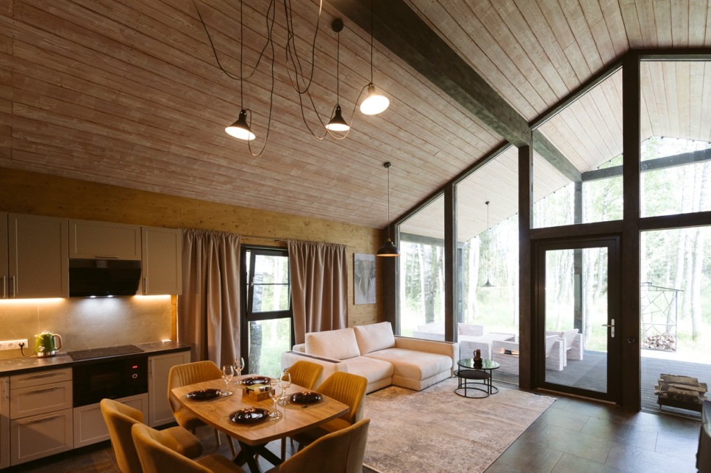 Красный Огорок: Глэмпинг Дом MIRANA Berloga Country Resort