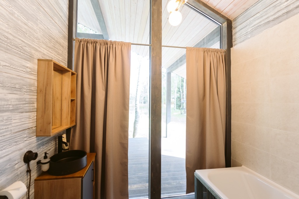 Красный Огорок: Глэмпинг Дом MIRANA Berloga Country Resort