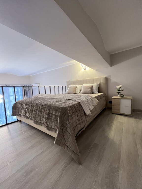 Апартаменты студия Lucky Room у метро Бауманская — фото 1