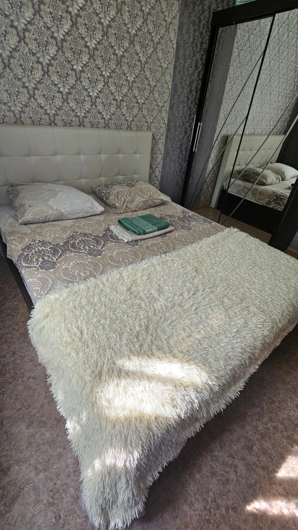 Ноябрьск: Квартира на Советской 63 кв 77