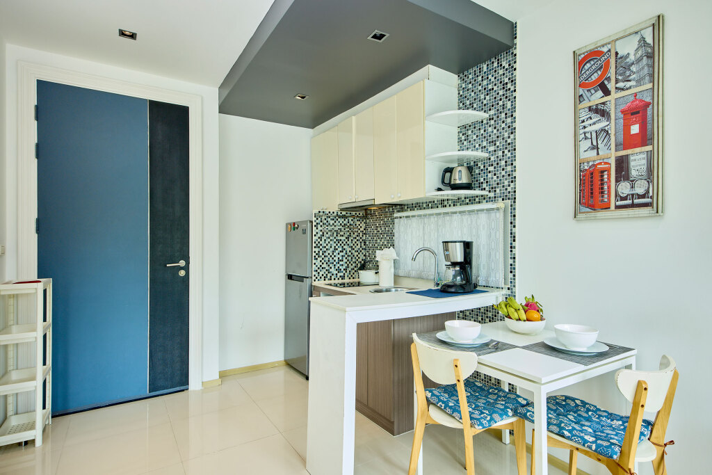 Паттайя: Апартаменты Gallery Condo 200 M From Jomtien Beach