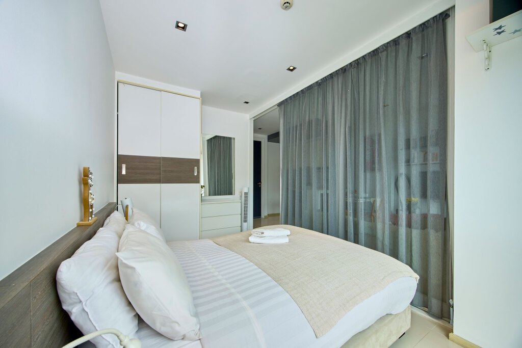 Паттайя: Апартаменты Gallery Condo 200 M From Jomtien Beach